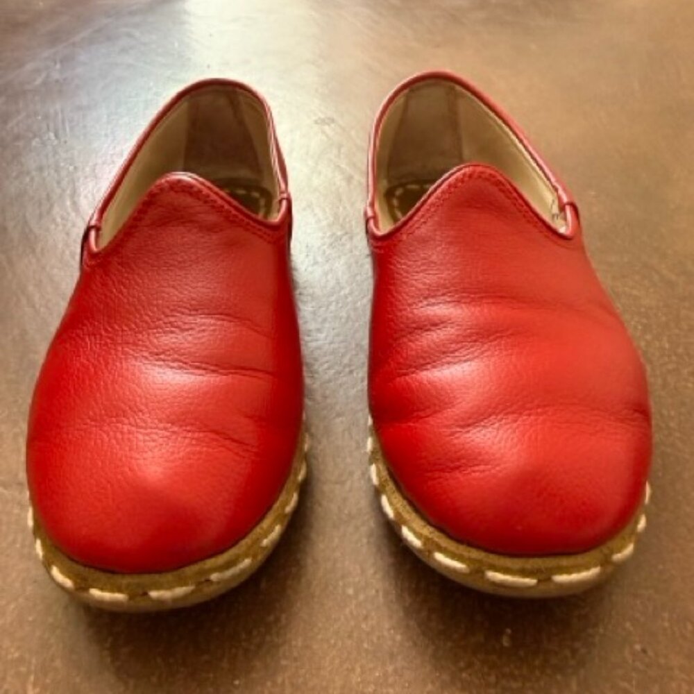 Felli Red Sabah Women's 37